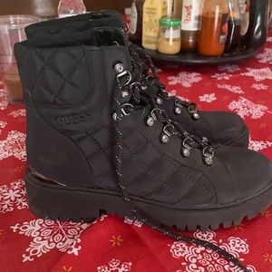 Guess boots